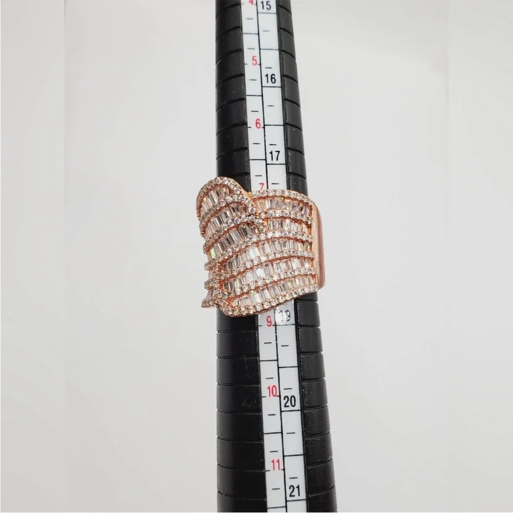 Round & Baguette White Diamond Simulants Rose Gold - 925 Sterling Silver Ring